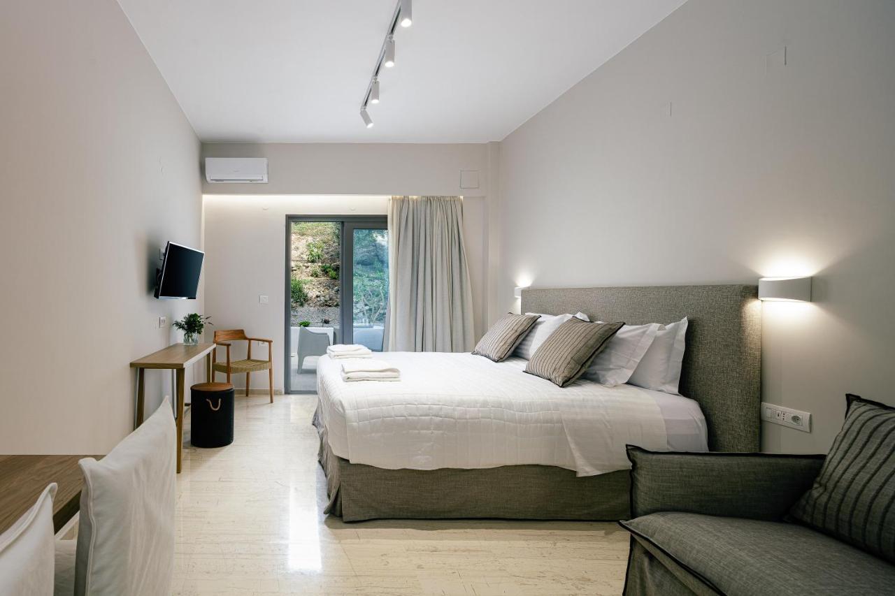 Ariadne Suites Plakiás Eksteriør bilde