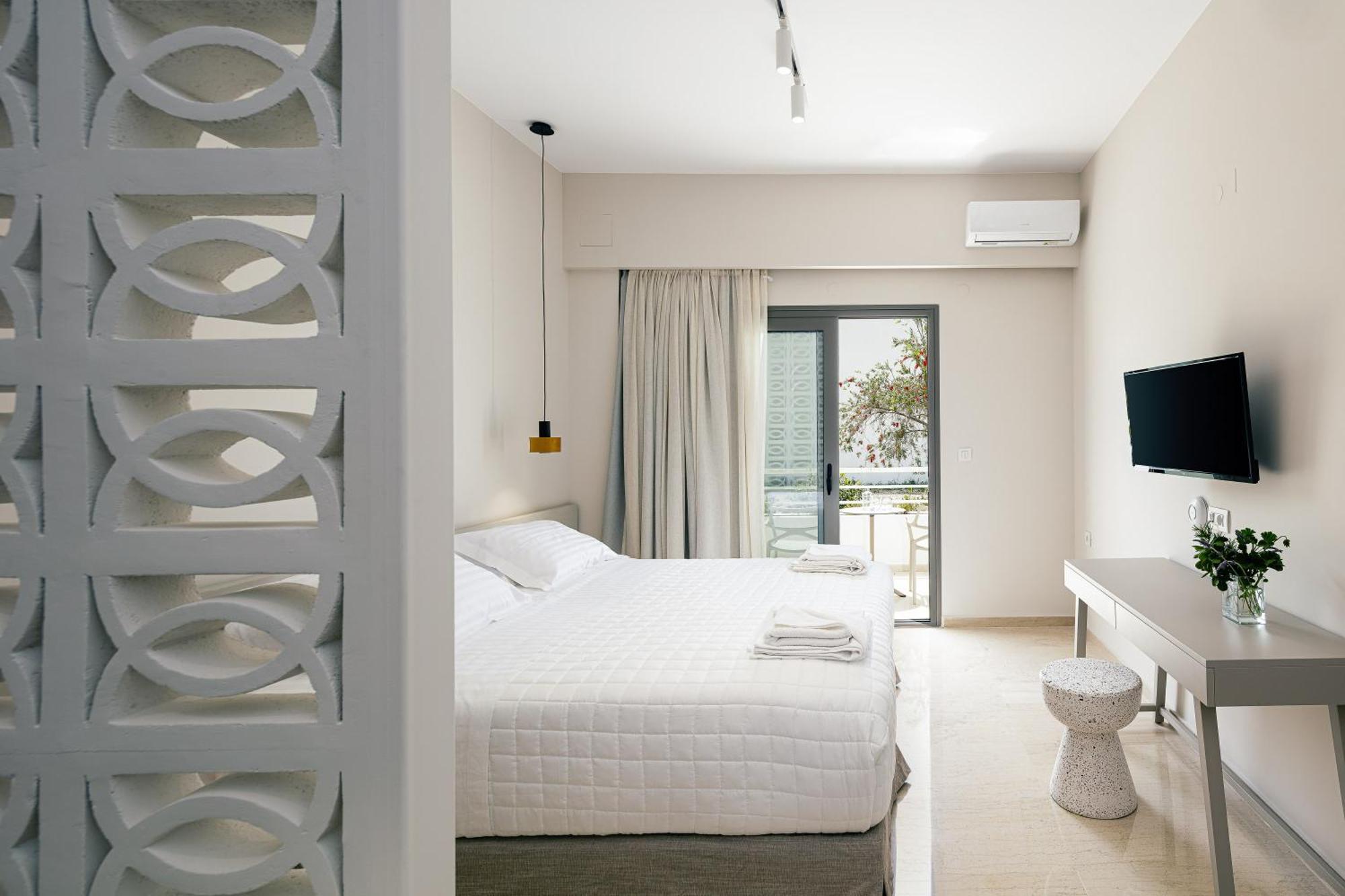 Ariadne Suites Plakiás Eksteriør bilde